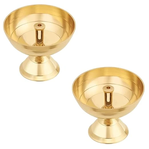 Neoteric Indian Classic Traditional Small Nandha Vilakku Oval Brass Diya | Gold 