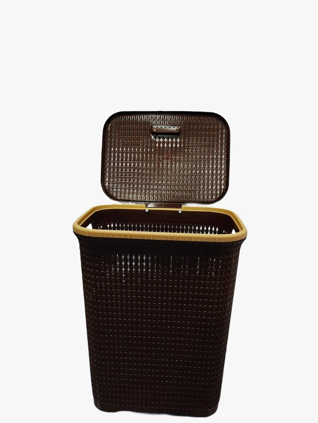 Laundry basket (brown)