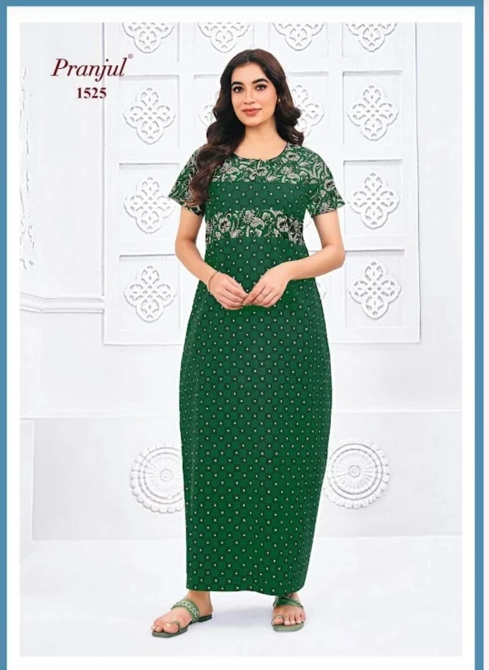Pranjul Cotton Nighty for Women - Green